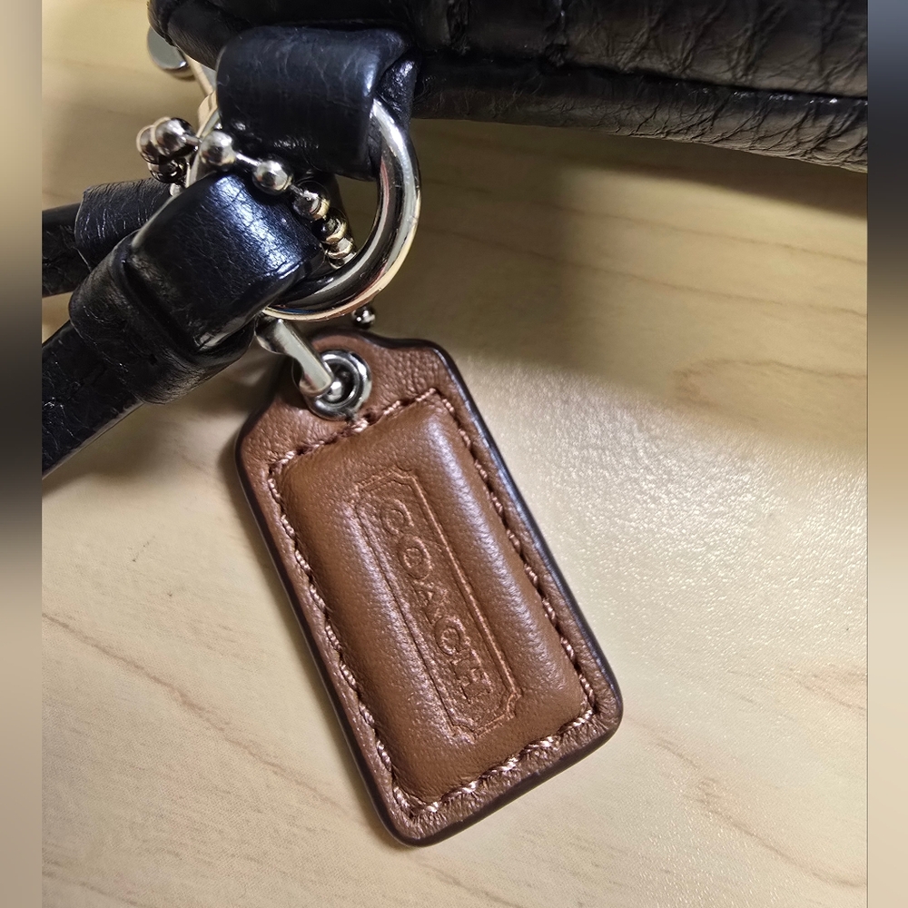 COACH Black Soft Pebbled Leather Wrist Strap Pouch Wristlet - Picture 7 of 11